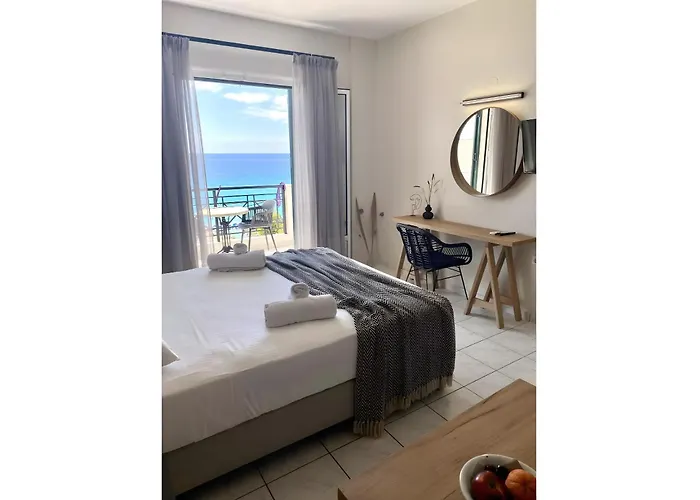 Sunset Premium 12 Apartment *